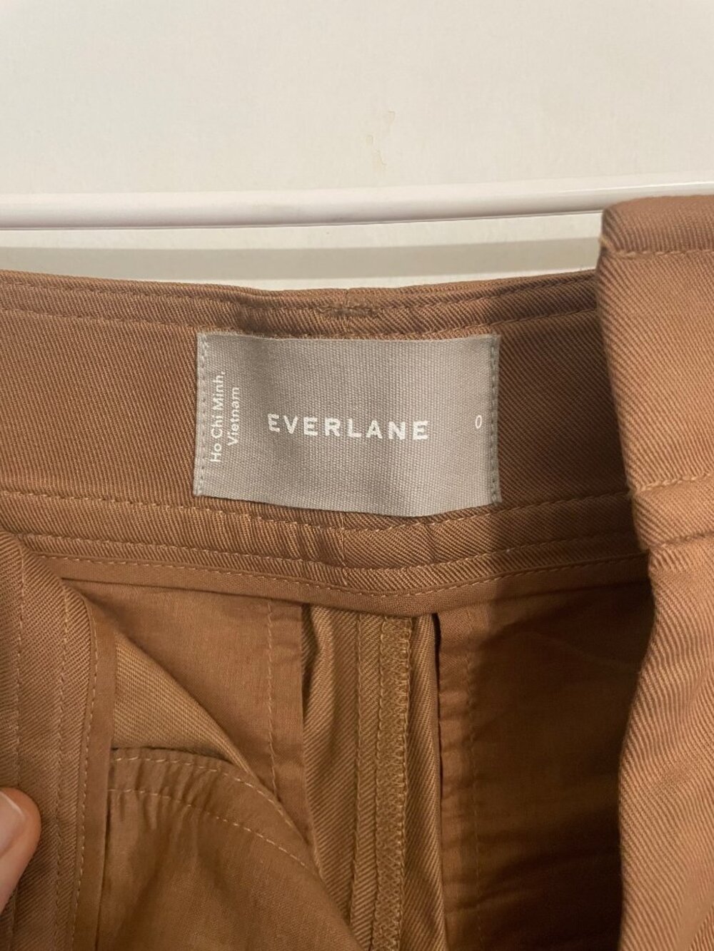 Everlane Tencel Way-High® Drape Short (Tan) (0) - Picture 4 of 6